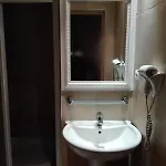 Tingis 2* Párizs